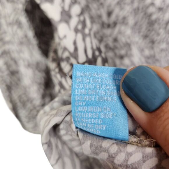 J. McLAUGHLIN Top Womens Medium Gray Silk Blend Split Neck 3/4 Balloon Sleeve - Picture 8 of 9